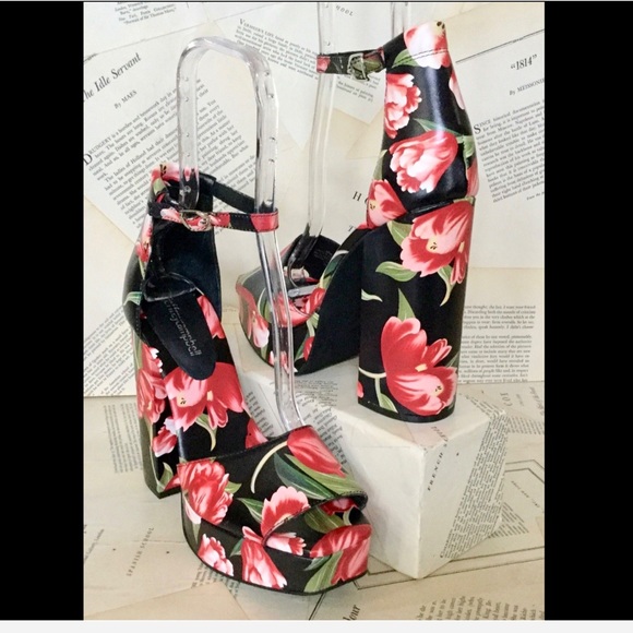 Jeffrey Campbell Leather Tulip PlatformHeel Sandal - Picture 3 of 8